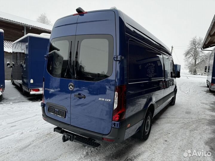 Mercedes-Benz Sprinter цельнометаллический, 2023