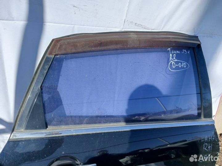 Дверь боковая задняя правая Nissan Teana