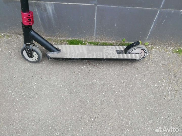 Трюковой самокат explore