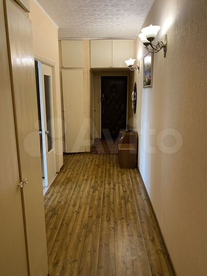 3-к. квартира, 70,8 м², 1/9 эт.