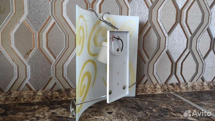 Бра новое. Стекло