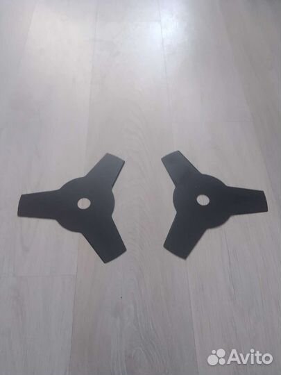 Диск для бензокосы