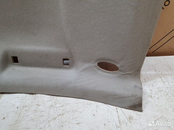 Обшивка потолка Ford Focus 2