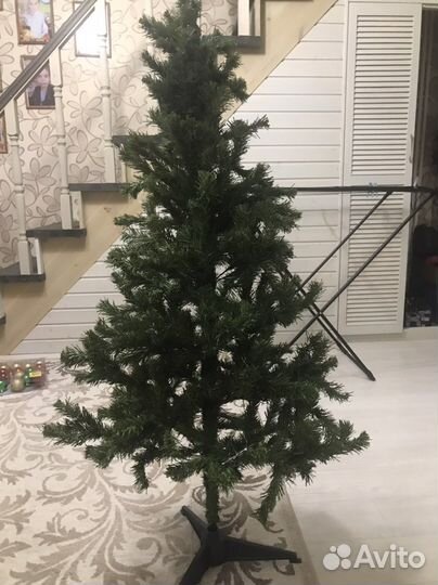 Елка искусственная