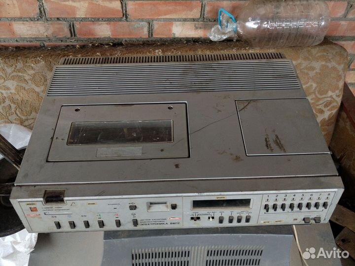 Видеомагнитофон электроника вм12