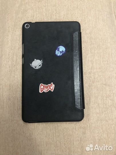 Планшет huawei KOB L09 (16+64гб)