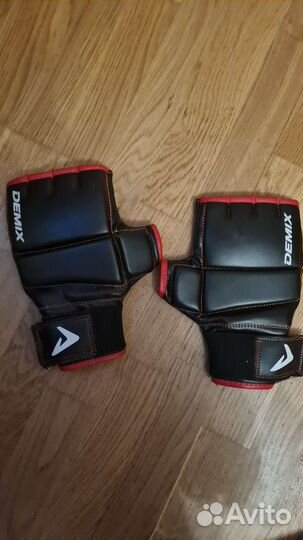 Перчатки для MMA