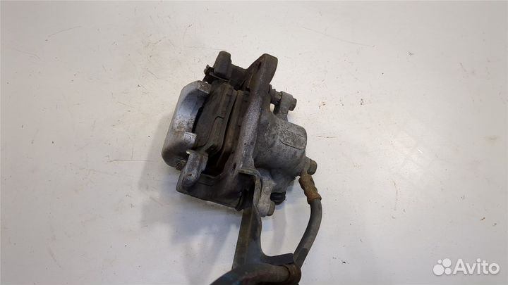 Суппорт Lexus HS, 2010