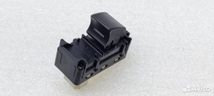 Кнопка стеклоподъемника Lexus Gs350 L10 2grfse