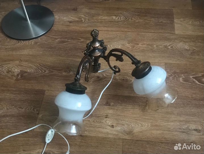 Светильник настенный