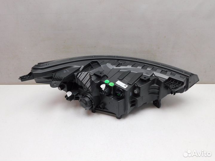 Фара левая Voyah Dream