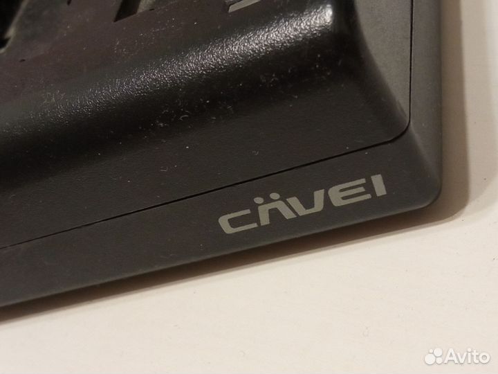 Зарядник для аккум видеокамер Sony NP-F970