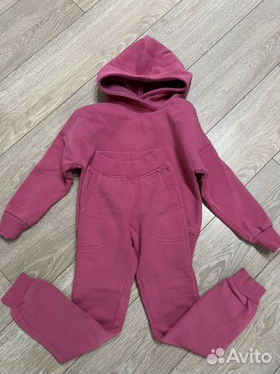 Спортивный костюм