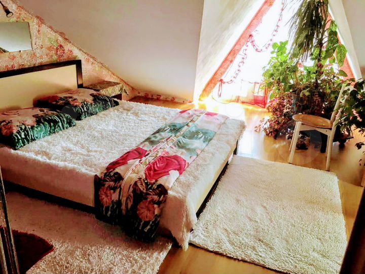Комната 22 м² в 6-к., 4/4 эт.