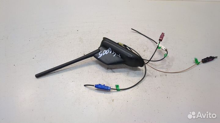 Антенна Skoda Yeti, 2017