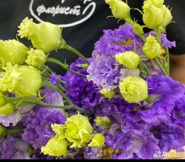 Флорист продавец цветов