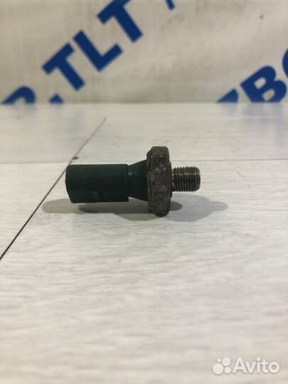 Датчик давления масла volkswagen polo 5 1.6 мт сед