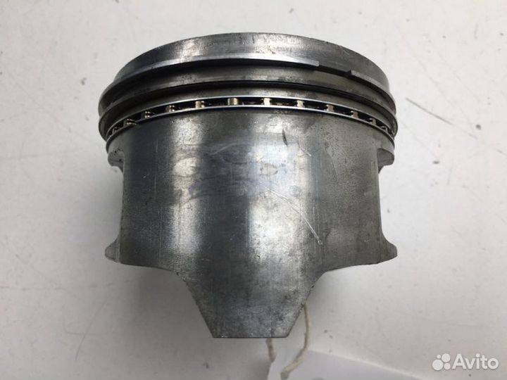 Поршень правый Subaru Legacy BG5 EJ20D 1994