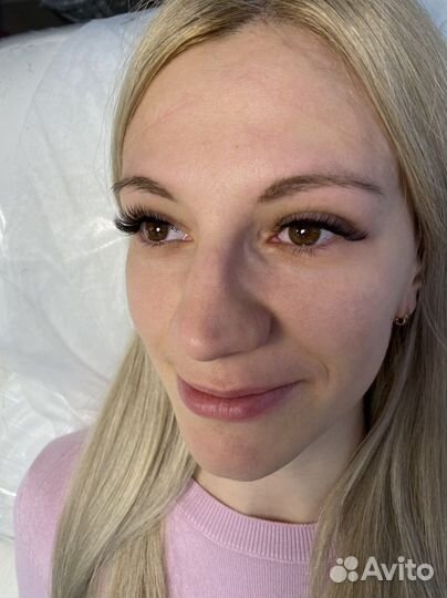 Наращивание ресниц в студии Зеленка