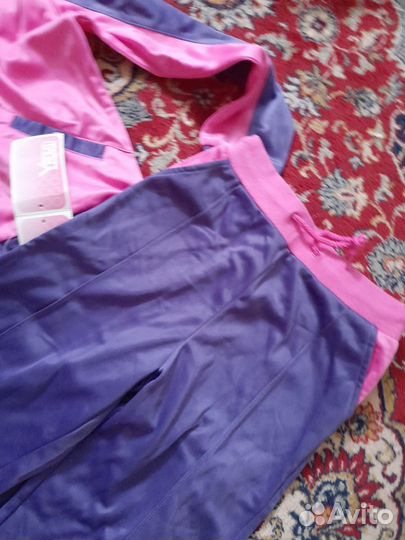 Спортивный костюм для девочки