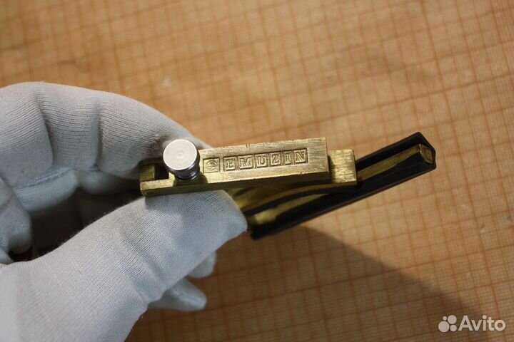 Каподастр для классической гитары Зажим струн