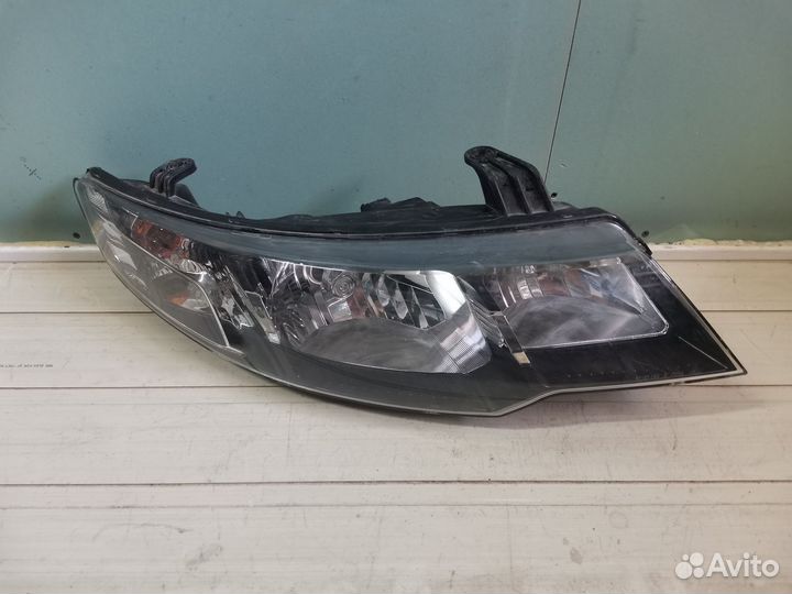 Фара правая kia cerato 2