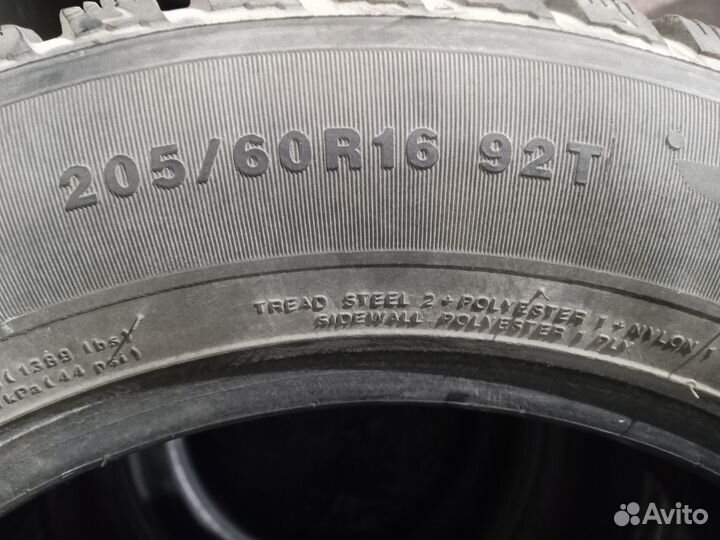 Kumho I'Zen KW27 205/60 R16 92T