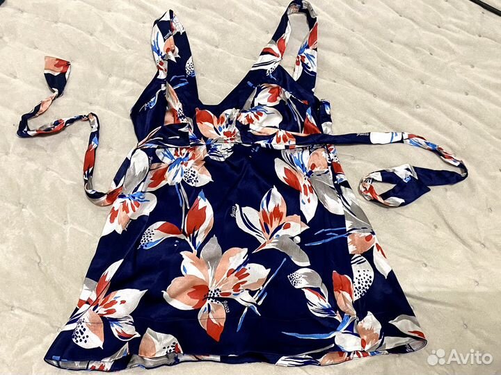 Шелковый топ Guess, S размер