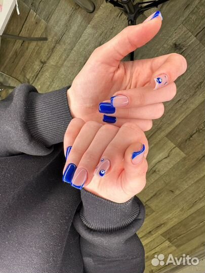 Маникюр педикюр