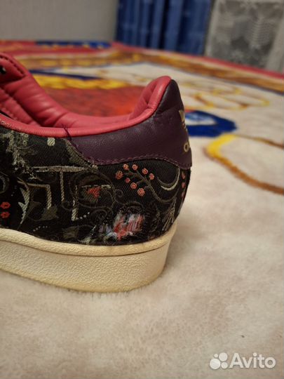 Кроссовки женские adidas бу