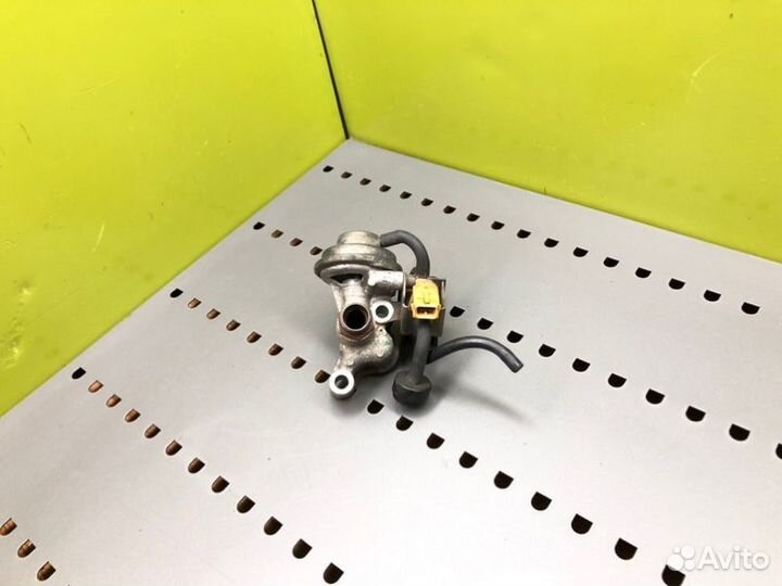 Клапан EGR Mercedes-Benz S-Class W220 M112.944 3.2