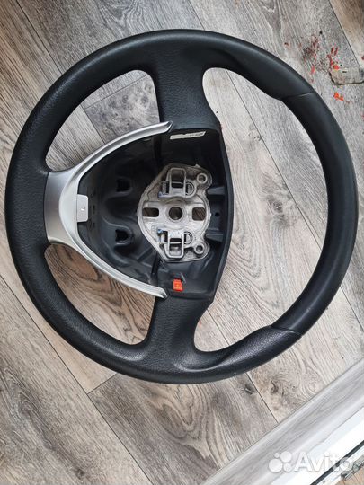 Руль на priora 2