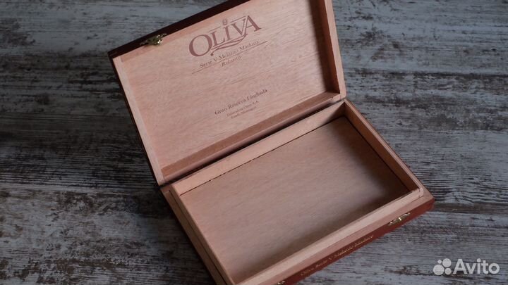 Коробки от сигар, разные