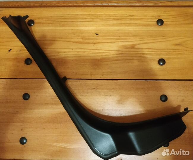 Облицовка водостока левого BMW M5 кузов F90