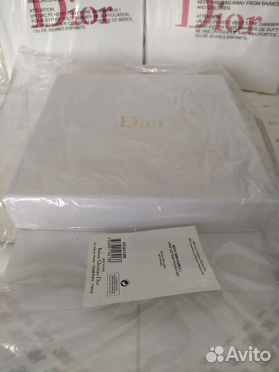 Упаковочная коробка dior