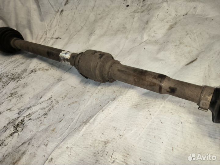 Передний правый привод Hyundai Elantra 4 HD