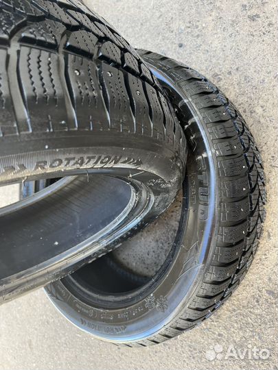 Tigar Sigura Stud 215/55 R17 98T