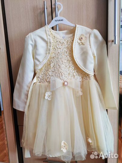 Продам платье для девочки, р.34