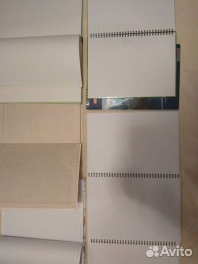 Тетради и книги учёта формат А4. Скрепки