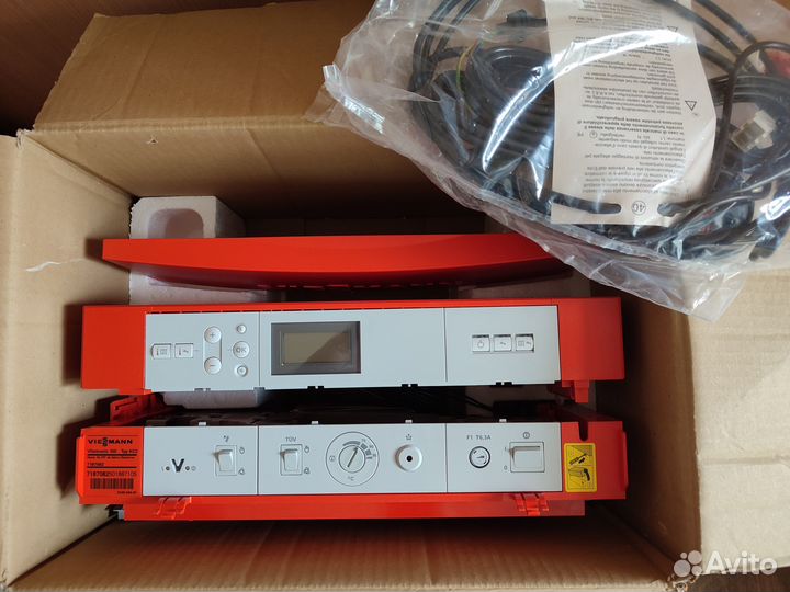 Контроллер Виссманн Vitotronic-100 KC2 (7187082)