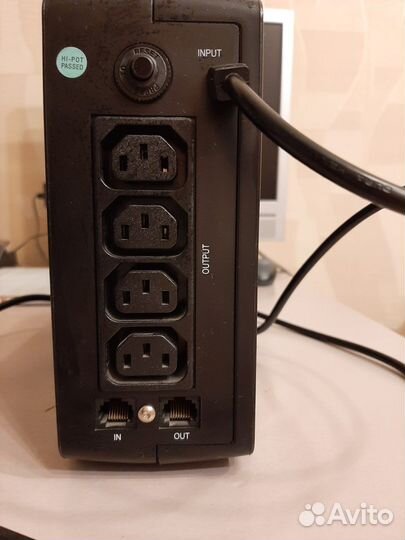 Стабилизатор напряжения