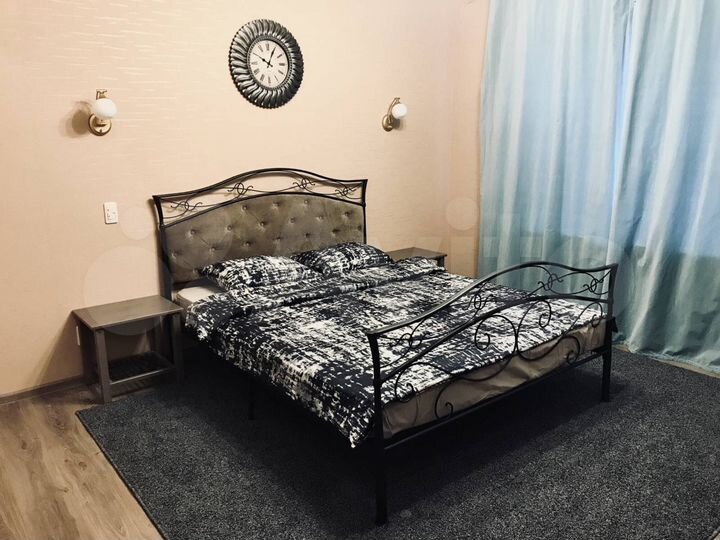 2-к. квартира, 70 м², 2/10 эт.