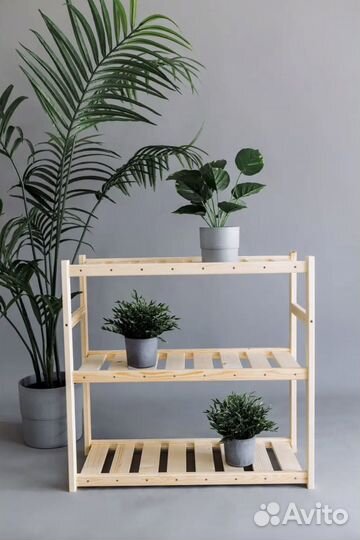 Стеллаж на подоконник деревянный