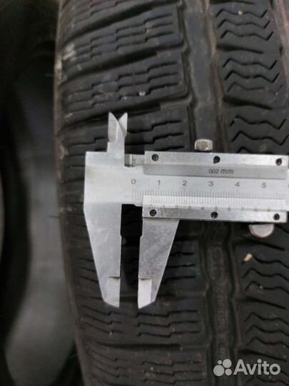 Nokian Tyres WR A4 275/40 R19 105V