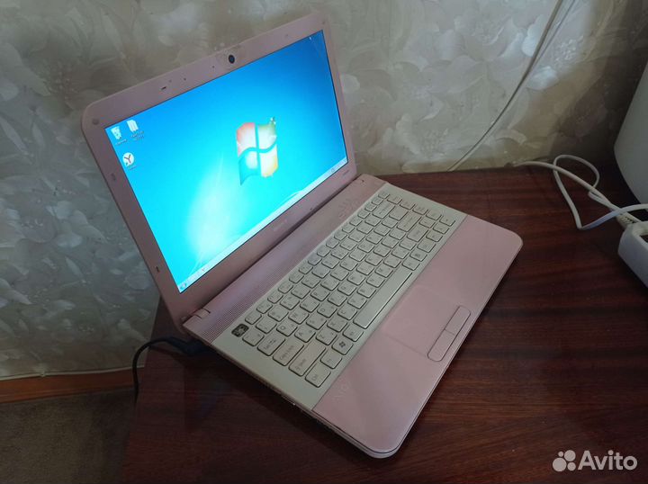 Sony vaio ноутбук вайо розовый
