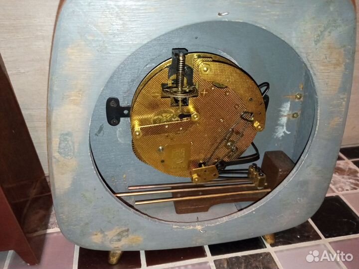 Старинные настольные немецкие часы с боем