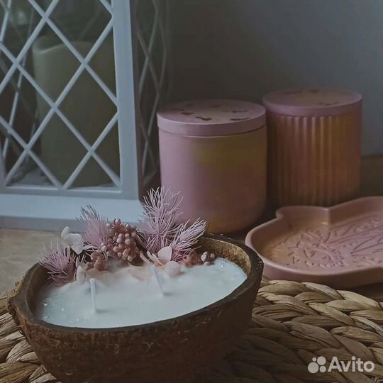 Свеча в кокосе, соевая свеча, подарок, декор