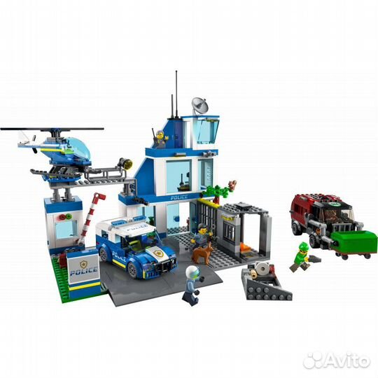 Lego City Полицейский участок 60316