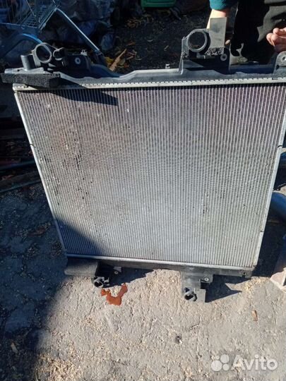 Радиатор охлаждения toyota prado 150