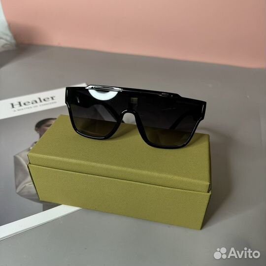 Очки Dolce & Gabbana солнцезащитные